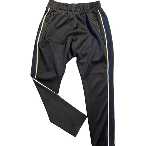 Joggers - Picture 1 of 1